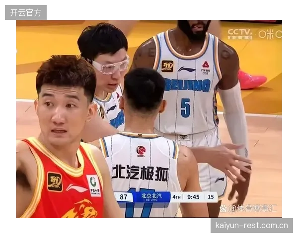 孙铭徽与胡金秋展现核心价值，广厦队凭借阵容厚度涉险晋级。